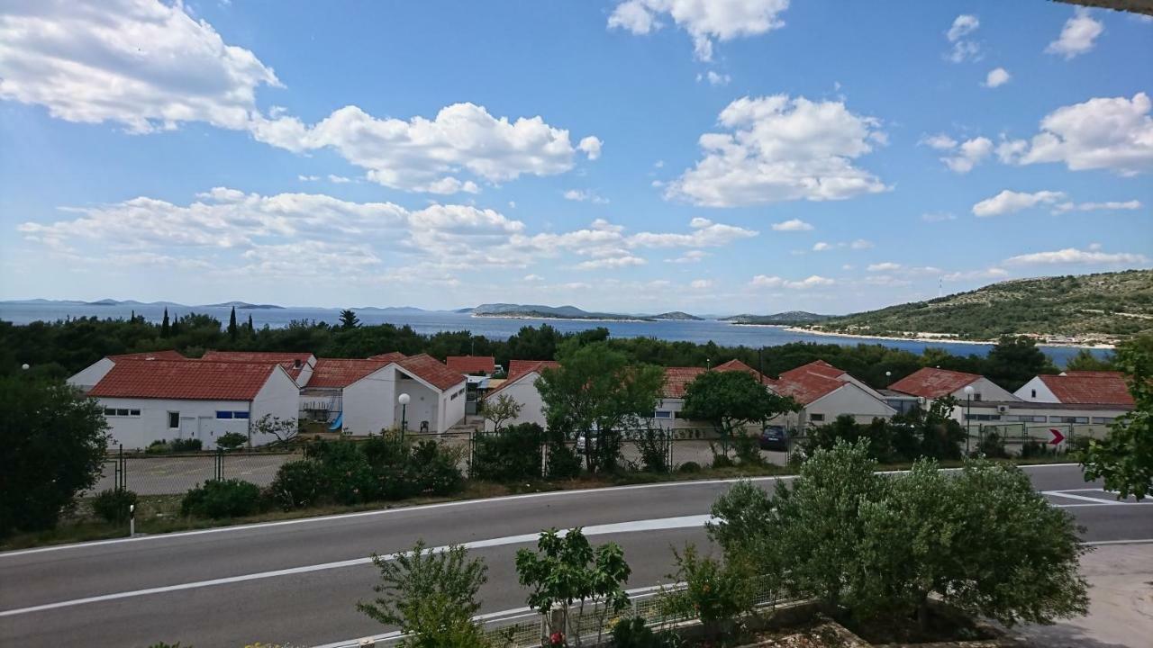 Apartmani Kocka Primošten Exterior foto