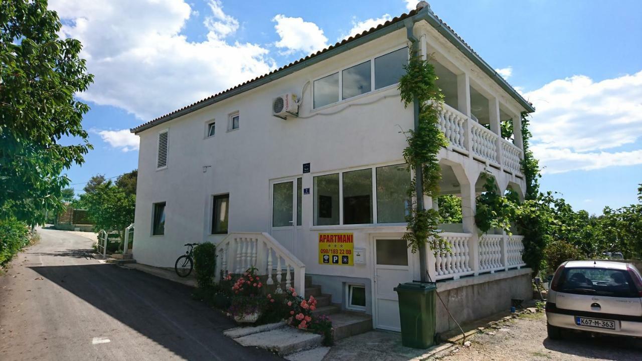 Apartmani Kocka Primošten Exterior foto